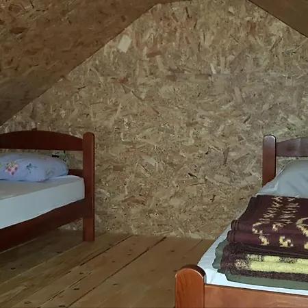 Semesterbostad Vikendica Njegusi Cetinje